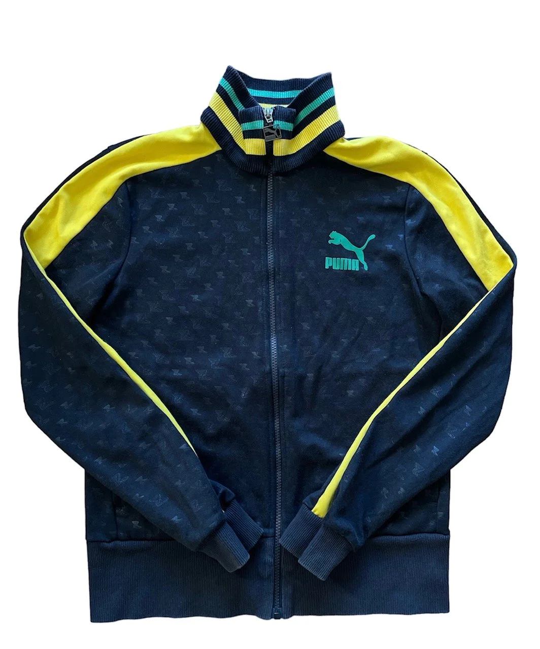 Vintage Puma Y2K Sports Jacket